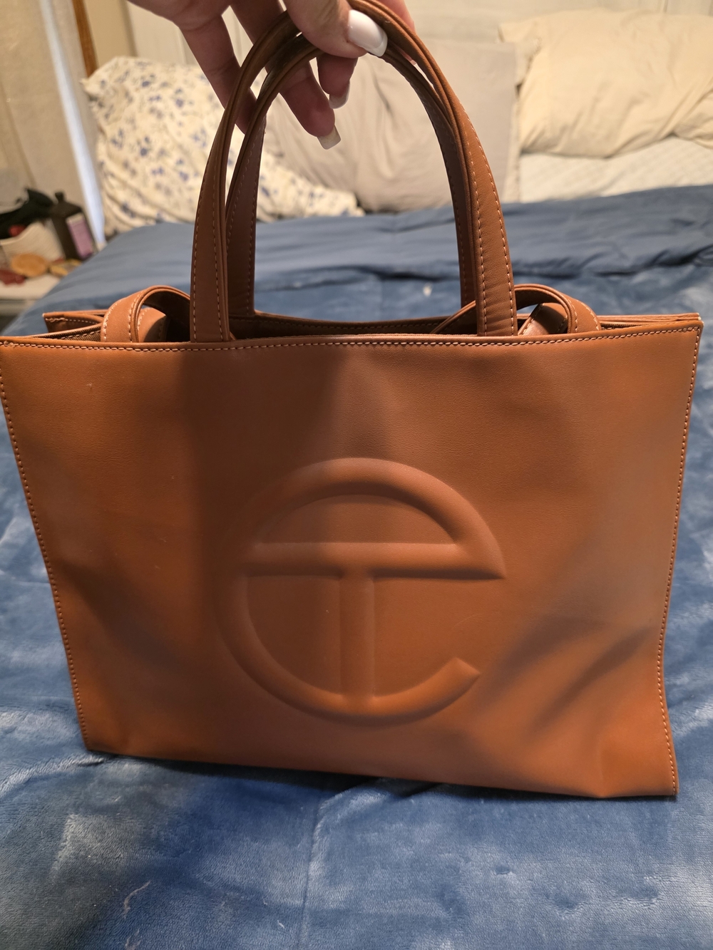 Telfar Large Shopping Bag – Camel